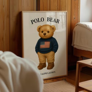 Poster di orso americano, poster di moda da parete con orso, poster di rivista di moda vintage, stampa di orso American Polo, arte murale americana, download digitale