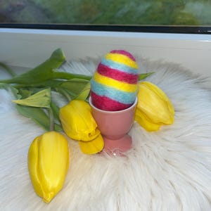 felt egg for the Easter bouquet