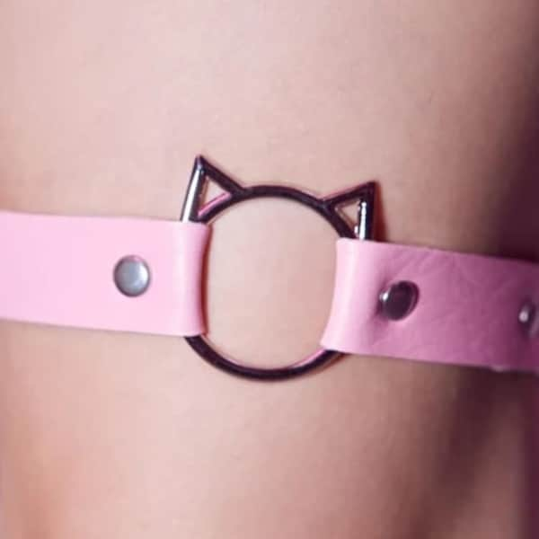 La Big Bouche Cabaret Pink or Black Pleather Kitty Cat Leg Garter / Adjustable Leg Garter / Leather Thigh Garter