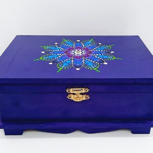Handpainted Purple Flower Power Pattern Dot Mandala Wooden Keepsake Box/ Wooden Daisy Jewelry Box / Hand-painted Flower Trinket Box