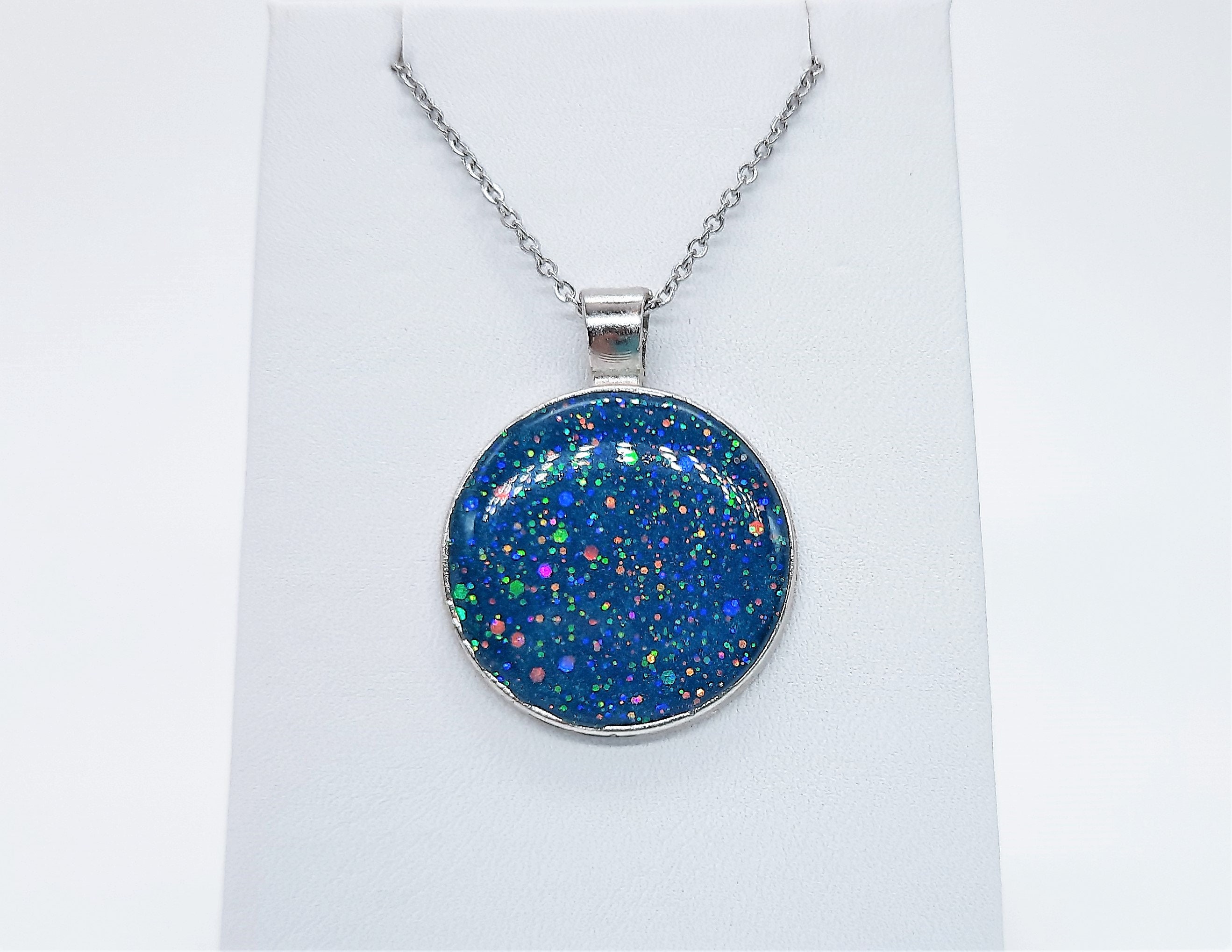 Blue Sparkle Resin Pendant Necklace made W Resin Mica Glitter Glow in the dark Pigment Hypoallergenic Stainless Steel Etsy Israel