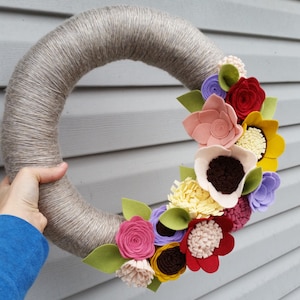 Spring wreath, yarn wreath, wildflower wreath, year round wreath, felt flower wreath, fall wreath,home decor,wedding gift, wedding decor image 3