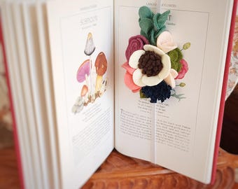 Felt Flower Bookmark - Eucalyptus