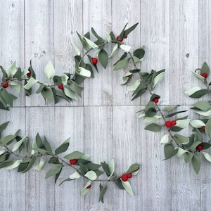 Felt leaf garland, Christmas garland, spring wedding, wedding decor, felt flowers, leaf swag, nursery decor, Christmas wedding