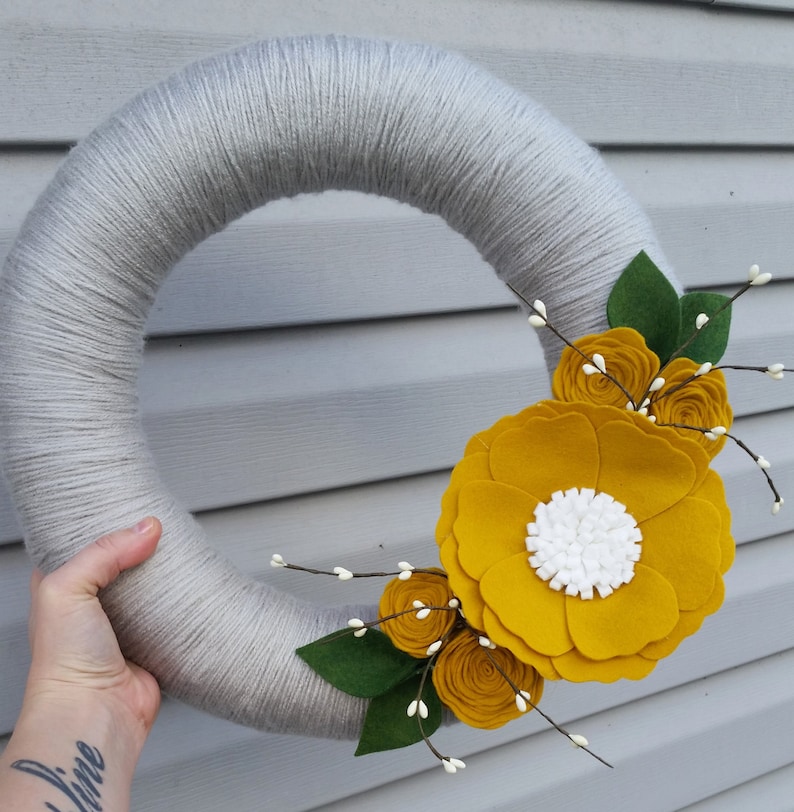 Felt Flower Wreath Yarn Wrapped Wreath Berry Wreath Year Etsy