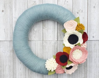 Fall wreath, yarn wreath, wildflower wreath, yarn wrapped wreath, wool felt flower wreath, home decor, wedding gift, wedding decor