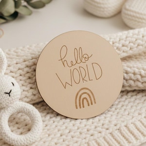 Cartello hello word, card in legno annuncio nascita, card hello world, cerchio hello world legno