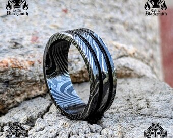 Bagues élégantes fabriquées à la main en acier damas incrusté à double rainure - Alliance d'anniversaire en acier épais pour homme - Bijoux bague guerrier viking