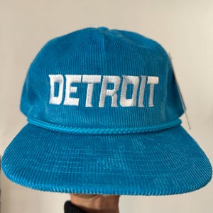 Detroit Corduroy SnapBack Rope