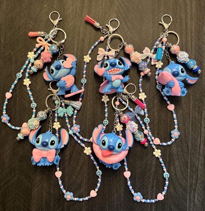 LLAVERO Y Charm para Bolso STITCH. imagen 3