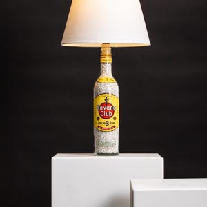Table lamp &quot;La Habana&quot; • Bottle lamp, table lamp, lamp, light, gift, upcycling, rum, handmade → ORIGINAL BOTTLE GENTLEMAN