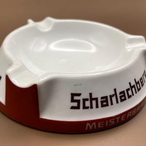 Großer Vintage 1794 Porzellan Aschenbecher Scharlachberg Meisterbrand – Königl. pr. Tettau, Deutschland 1940-1950