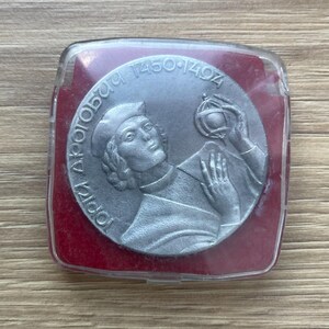 Vintage Ukrainian Souvenir medal Commemorative Medal - Yuriy Drohobych Prognosticon 1483–1983 – First Printed Book by a Ukrainian Author
