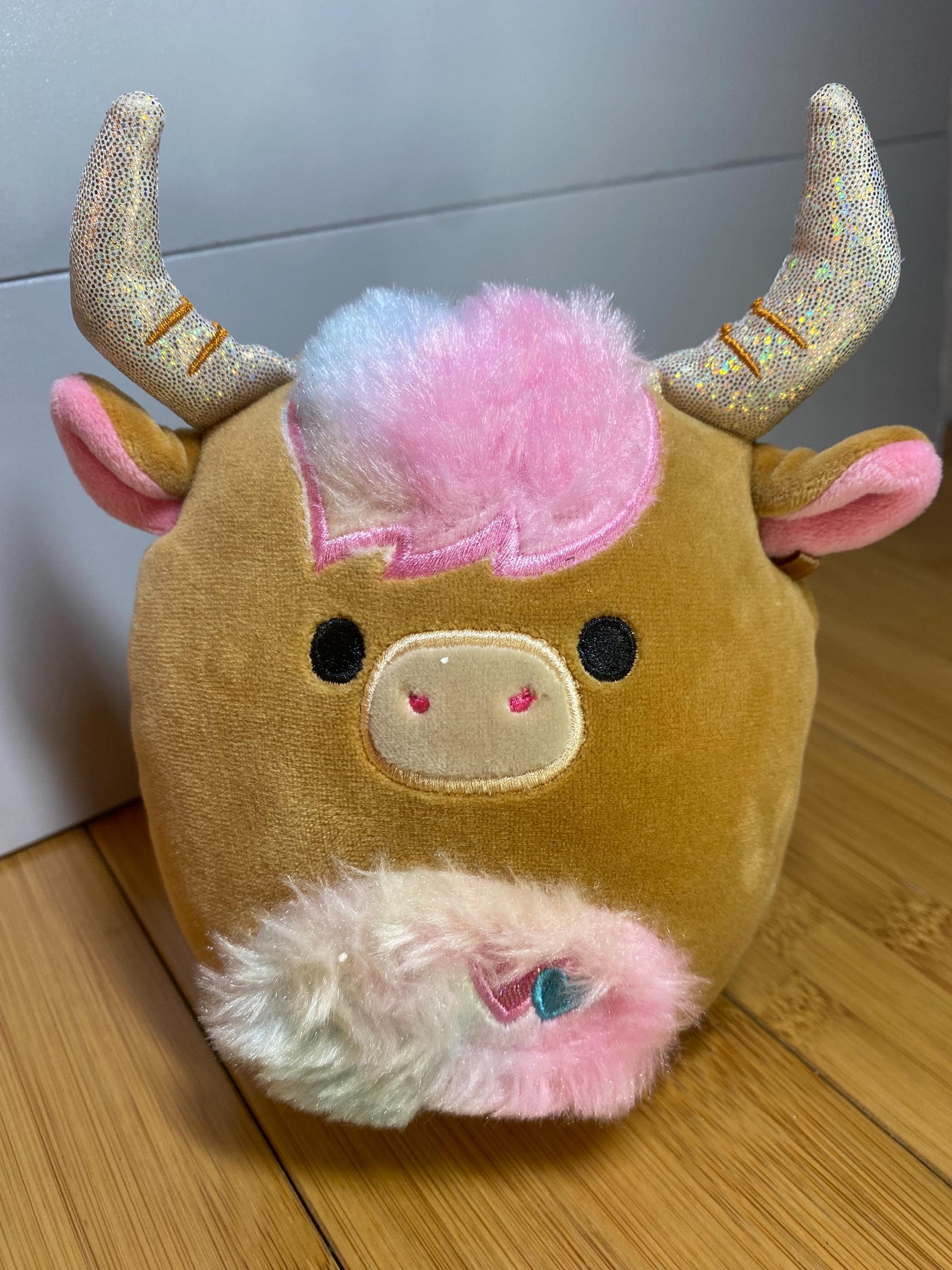 Squishmallows Jazwares - Peluche originale da 30,5 cm, motivo: mucca