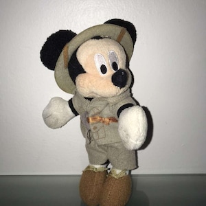 ミッキーマウス 大　ぬいぐるみ　サファリー　希少　レア Mickey mouse safari plush - Etsy 日本