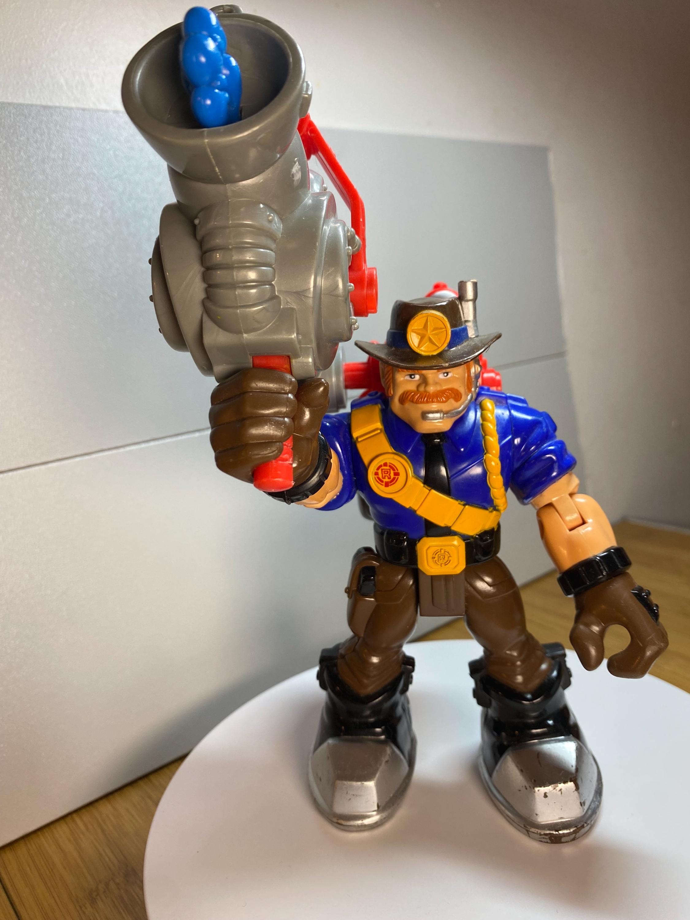 Vintage Fisher Price Captain Clyde Rescue Heroes Mattel 6