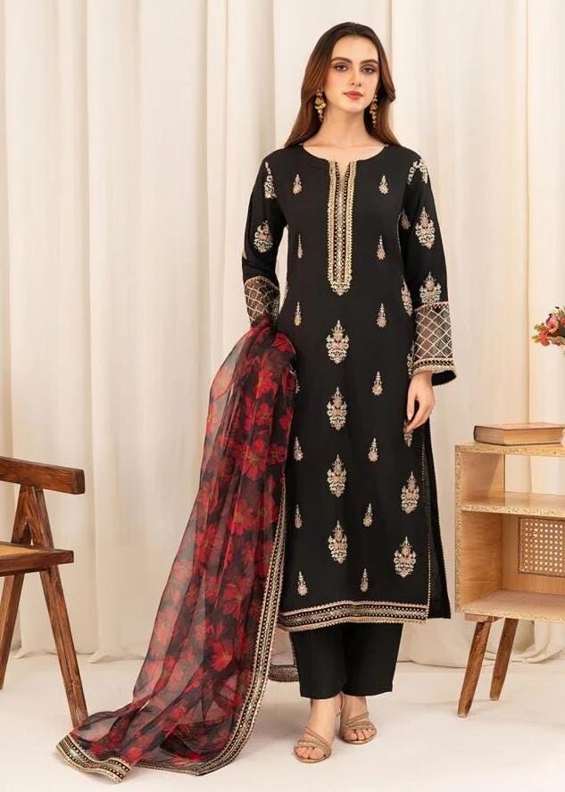 Black Dress for Women , Printed Suit , Kurta Set , Formal Suit for Women , Black Ethnic Suit Set , Daily and Party Wear , Elegant Outfit