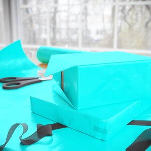 Cyan Gift Wrap Set: Eco-Friendly Matte Wrapping Paper