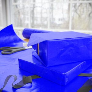 Blue Gift Wrap Set: Eco-Friendly Matte Wrapping Paper