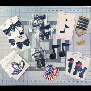 Lot Of 35 Sequin Appliqués Patches Assorted Sizes And Designs