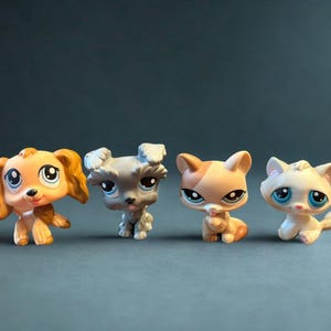 Vintage Littlest Pet Shop (LPS) Cat or Dog - Hasbro Collectible Toy