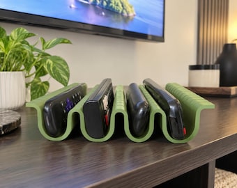 Wave remote TV holder | modern TV organizer | minimalist 3D printed| Living room organizer| compact with 3 TV| remote slots tv| remote caddy