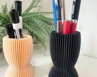 Ribbed Pen Holder with Fine Surface Texture| Modern Minimalist Desk Organizer| Sturdy Pen Holder |Multipurpose Home Organizer| Pencil Holder