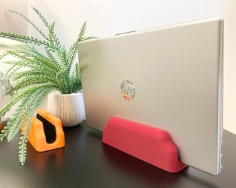 Vertical Laptop stand, laptop holder, MacBook vertical stand, MacBook dock, desk setup, 3D Printed Laptop Stand: Minimalist MacBook Pro Dock