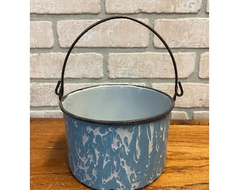 Antique Primitive Light Blue and White Swirl Enamel Graniteware Handled Lunch Pail / Farmhouse Decor / No Lid