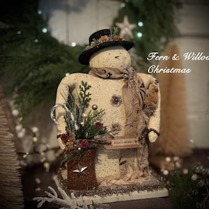 Christmas Gardening Snow Woman, Standing 11 inches tall, Vintage Look, Holiday Decorating, Gifts, Christmas decorations