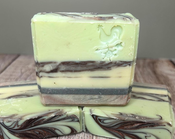 Handmade Artisan Tallow Soap Bar - Moss & Oak (4oz)