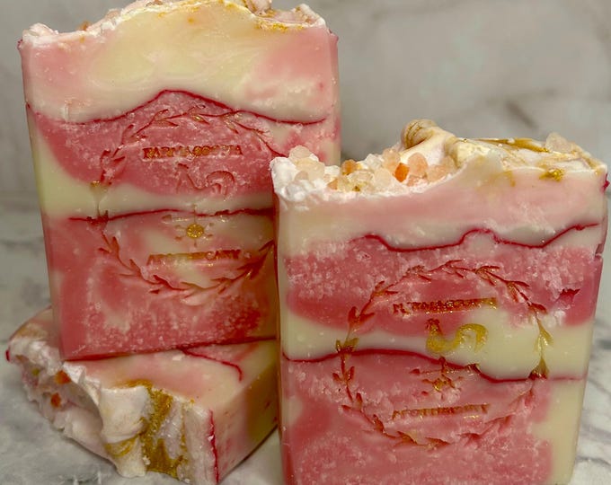 Handmade Artisan Tallow Soap - Rose Glow - Exfoliating Tallow Bar