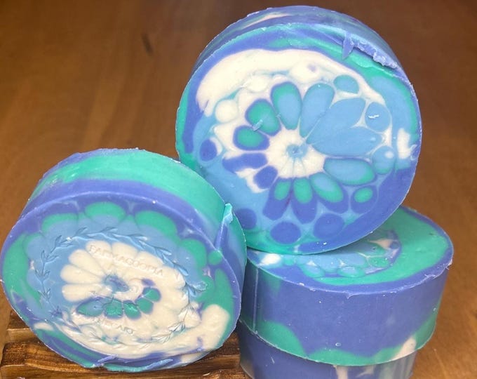 Handmade Artisan Tallow Soap Bar - Green Tea & Aloe