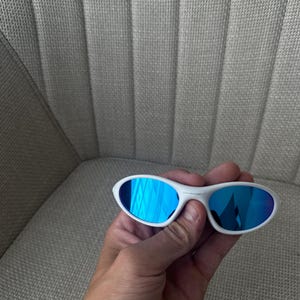 90-tals sällsynta avantgarde vita blå Oakley Minute Plate Y2k sällsynta vintage Gorpcore polariserade solglasögon USA bild 6