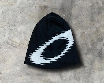 Oakley Software Men's Vintage 90s' Y2k Beanie Hat Rare Logo One