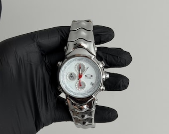 Vintage Oakley GMT Watch — Silver Case With Black Dial | Men's