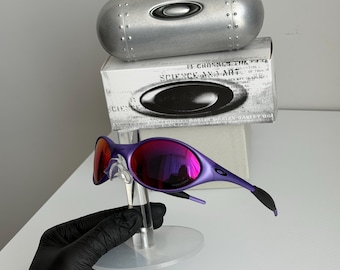 sunglasses oakley eye jacket purple  Vintage glasses for cycling, running, gorpcore and outdoor activities, Y2K style opium avantgarde