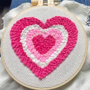 Heart mug rug//custom color mug rug//heart coasters//Valentine’s Day gift//custom mug rug// custom color heart mug rug and coaster//set of 1