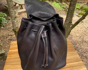 Vintage Coach Small Backpack Natural Grain | Style 4911 | Black