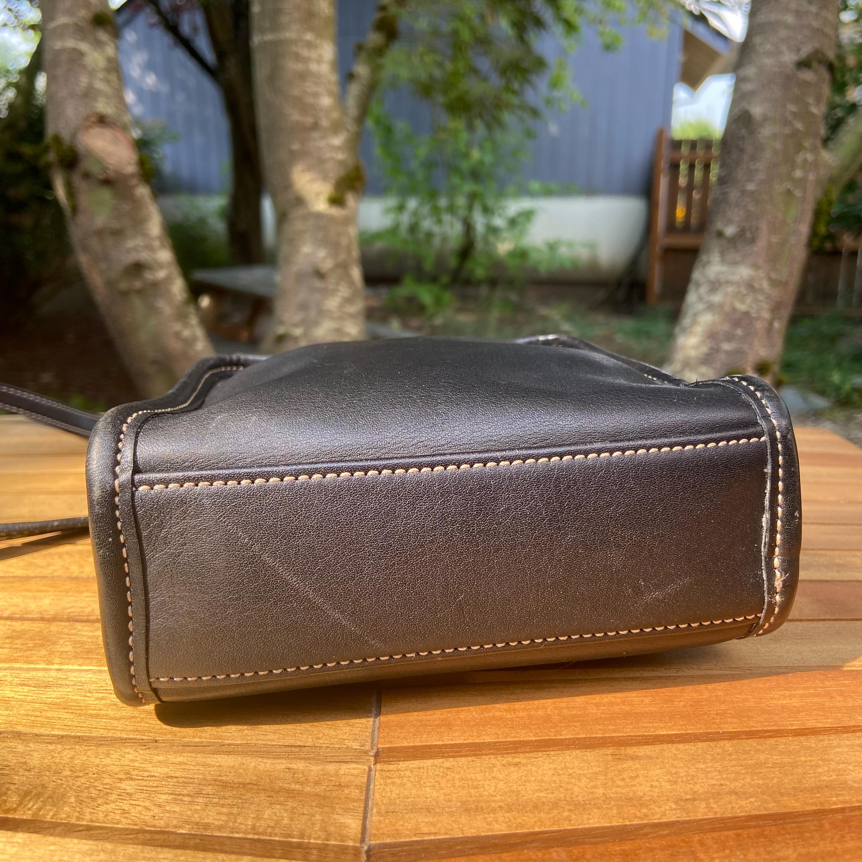 Vintage Coach Bellini Zip | Style 9139 | Black With Contrast