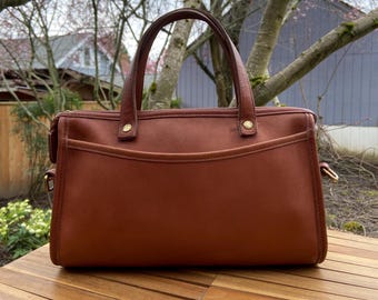 バッグ Old Coach Brown Leather Shoulder Bag Coach Shoulder Bag OLD 80s-90s USA Bucket Leather Brown 317