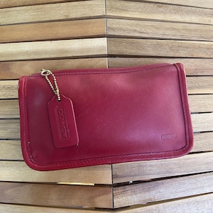 Vintage Coach Chunky Case | Style 7165 | Red | Made in Costa