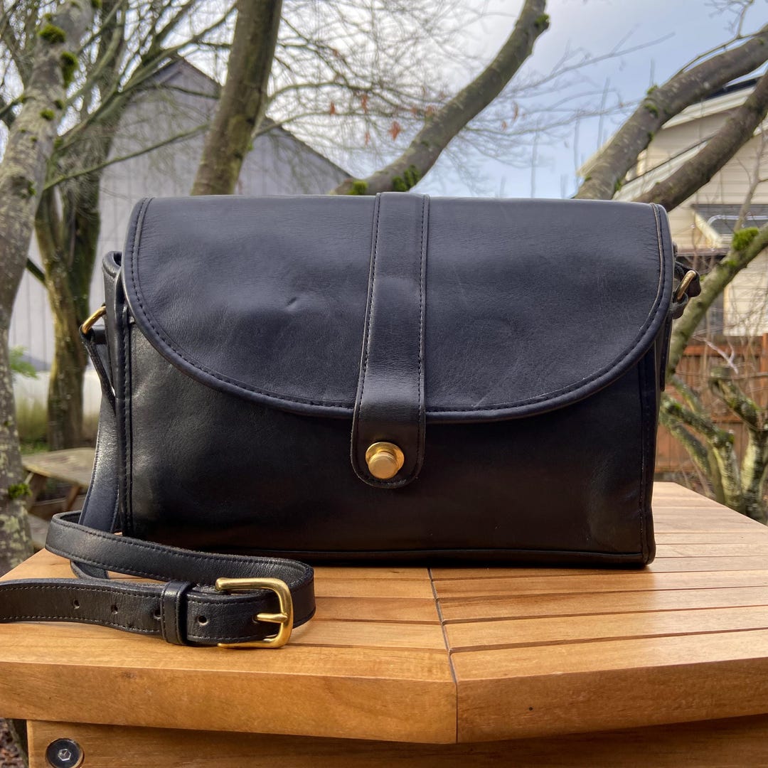 Vintage Coach Roll Bag | Style 9887 | Black | Made in USA | No