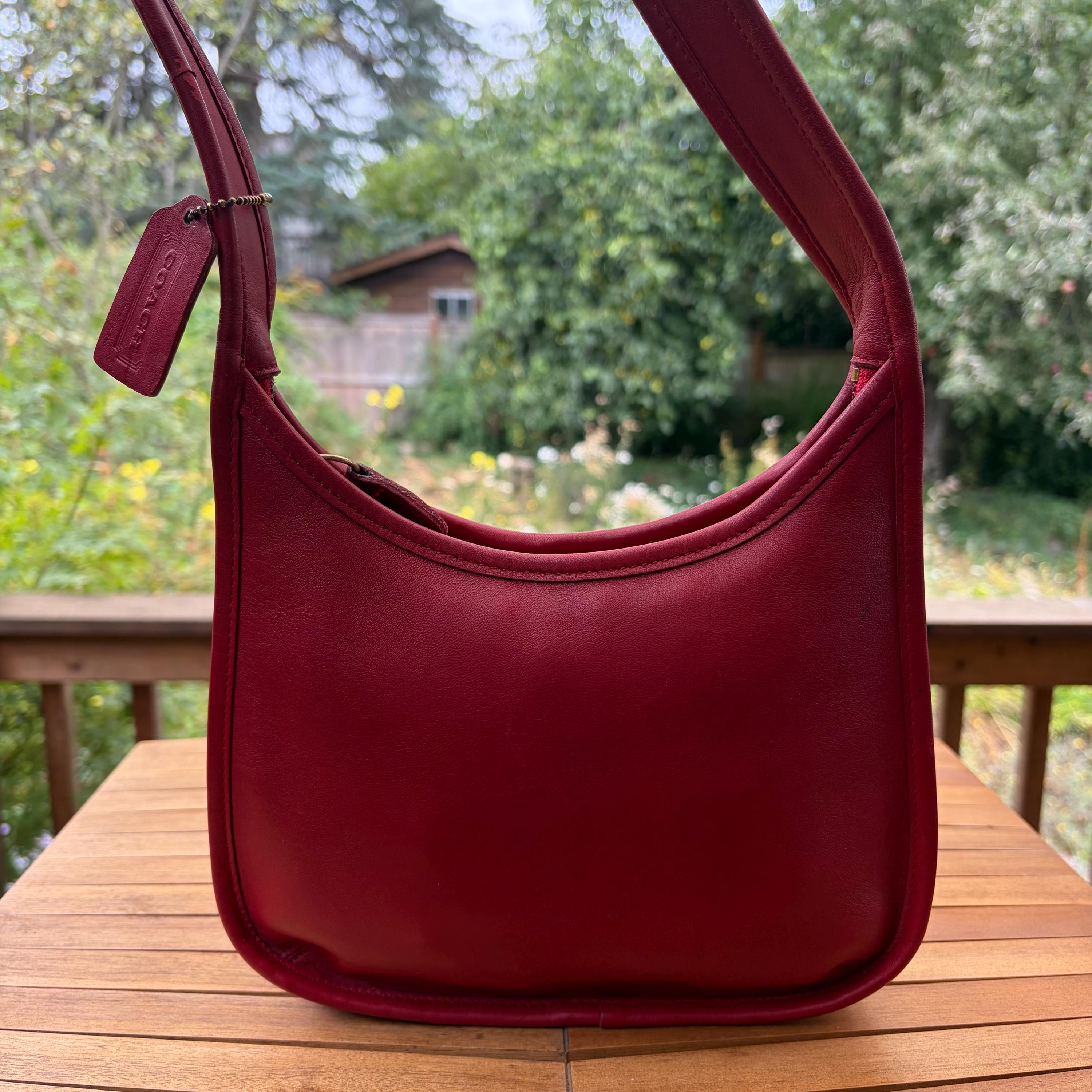 バッグ Vintage Coach Ergo Mini Zip red 9020 Buy Vintage Coach Ergo Mini Zip | Style 9020 | Red | Made in USA