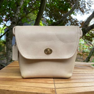 コーチ　ほぼ未使用品 オールドコーチ COACH ターンロック ショルダーバッグ 9919 USA