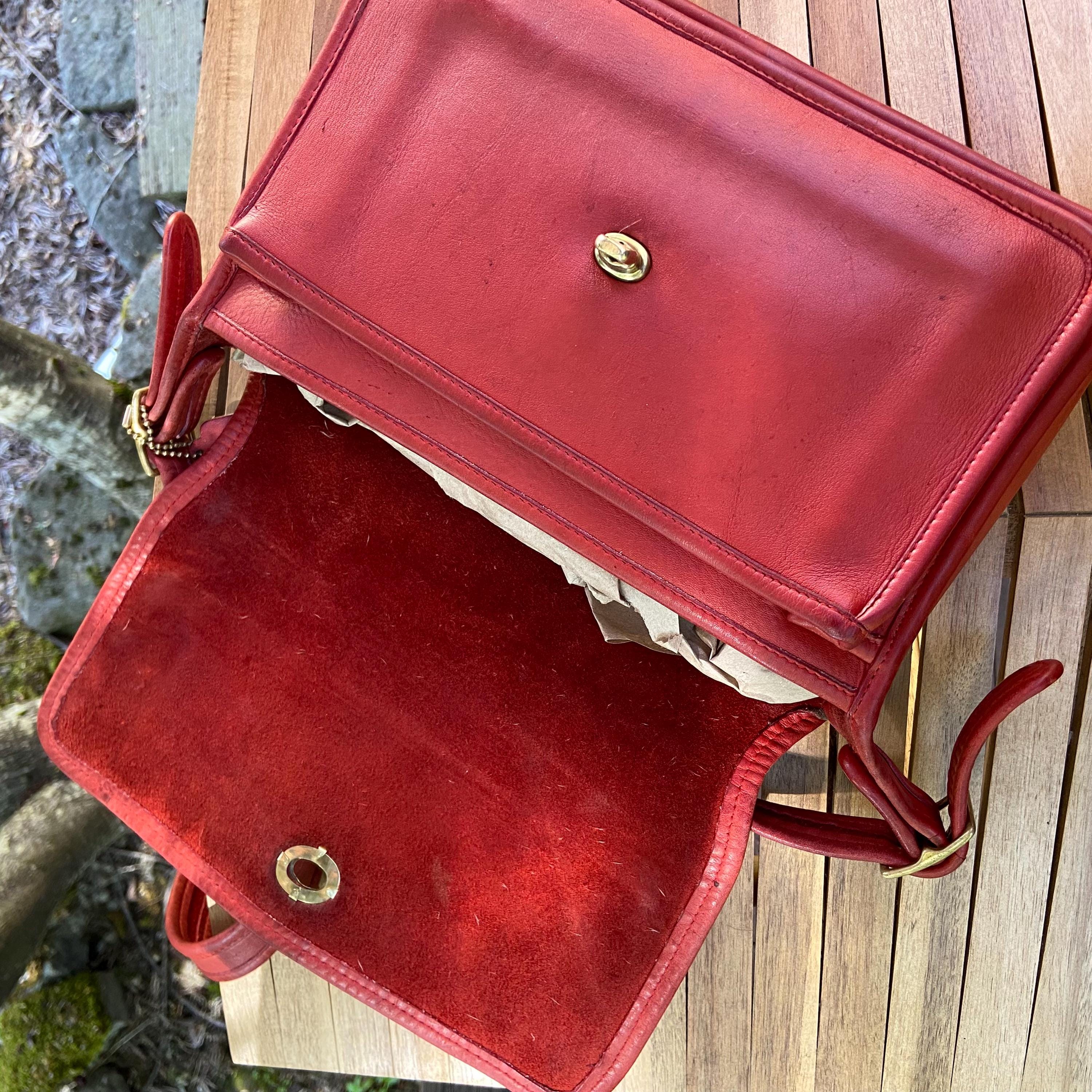 Vintage Coach Pocket Bag | Style 9875 | Red With Brass
