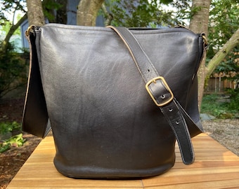 Vintage Coach Boulevard Bag | Style 4128 | Black With Brass