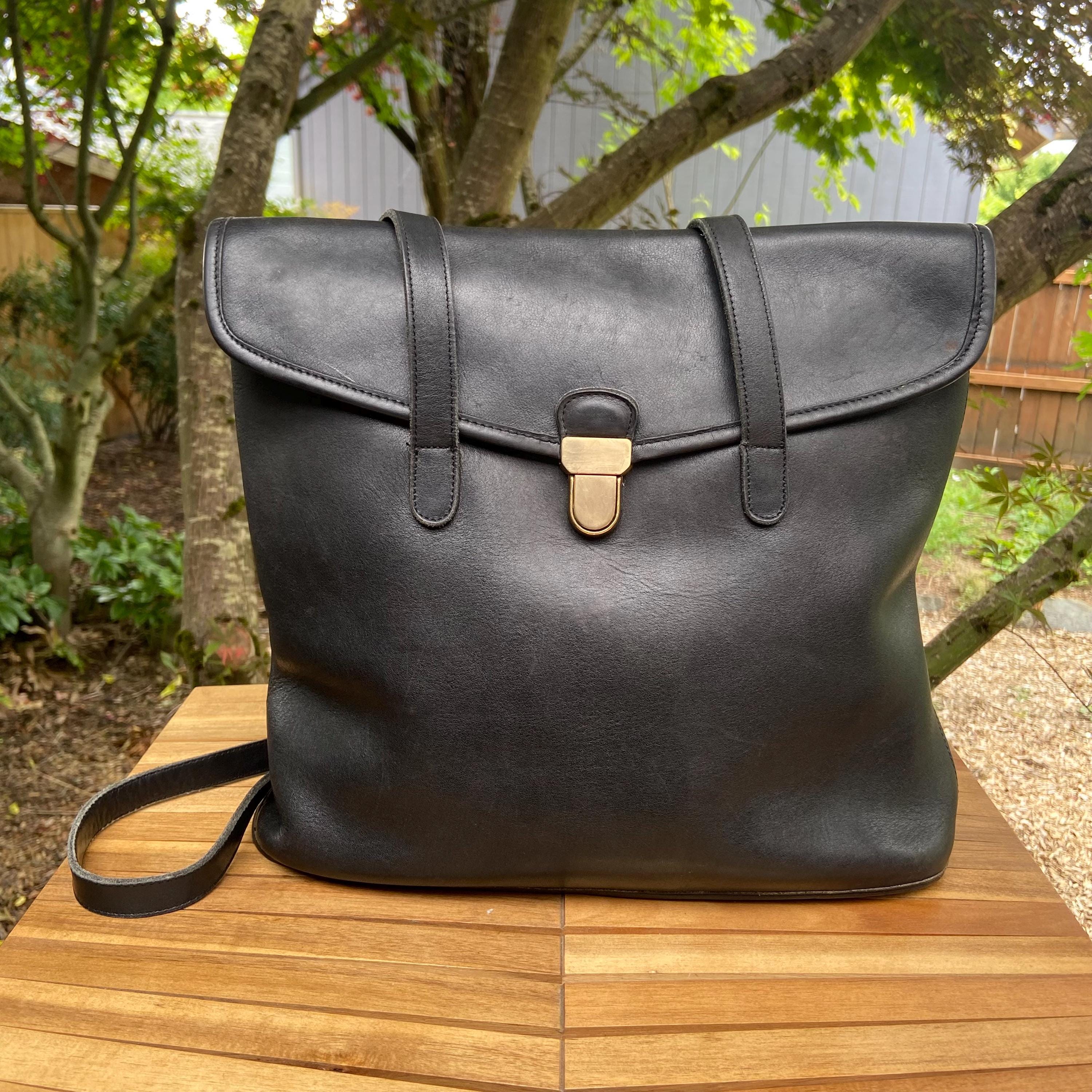 Vintage Coach Branson Bag | Style 9915 | Black With Brass Clasp