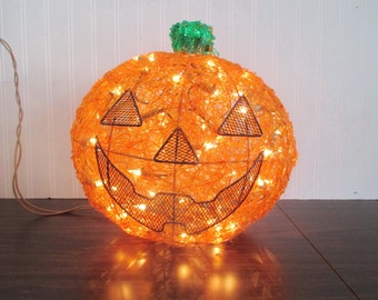 Spun Spaghetti Lucite Pumpkin 1970s Light Up Large 14" Diameter Halloween Decor