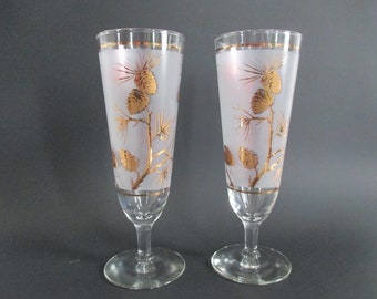 Libbey Pilsner Footed Beer Glasses Frosted Gold Pine Cones Pair